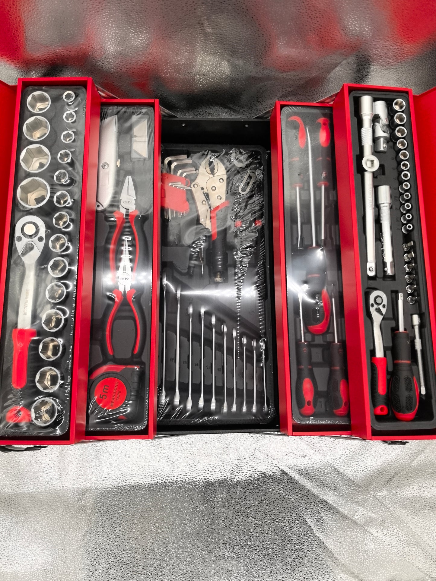 Trusa scule si unelte metalica compartimentata cu 4 sertare, 85 piese