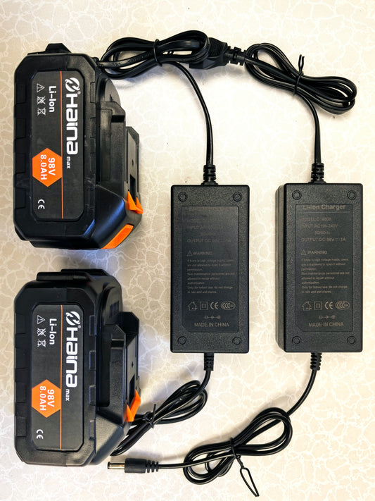Fierastrau Haina cu lant pe acumulator, 2 baterii, 98V