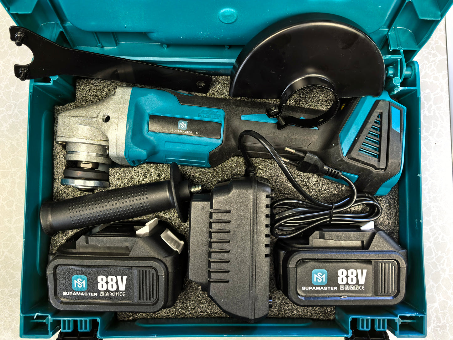 Polizor unghiular cu acumulator SUPAMASTER 88V