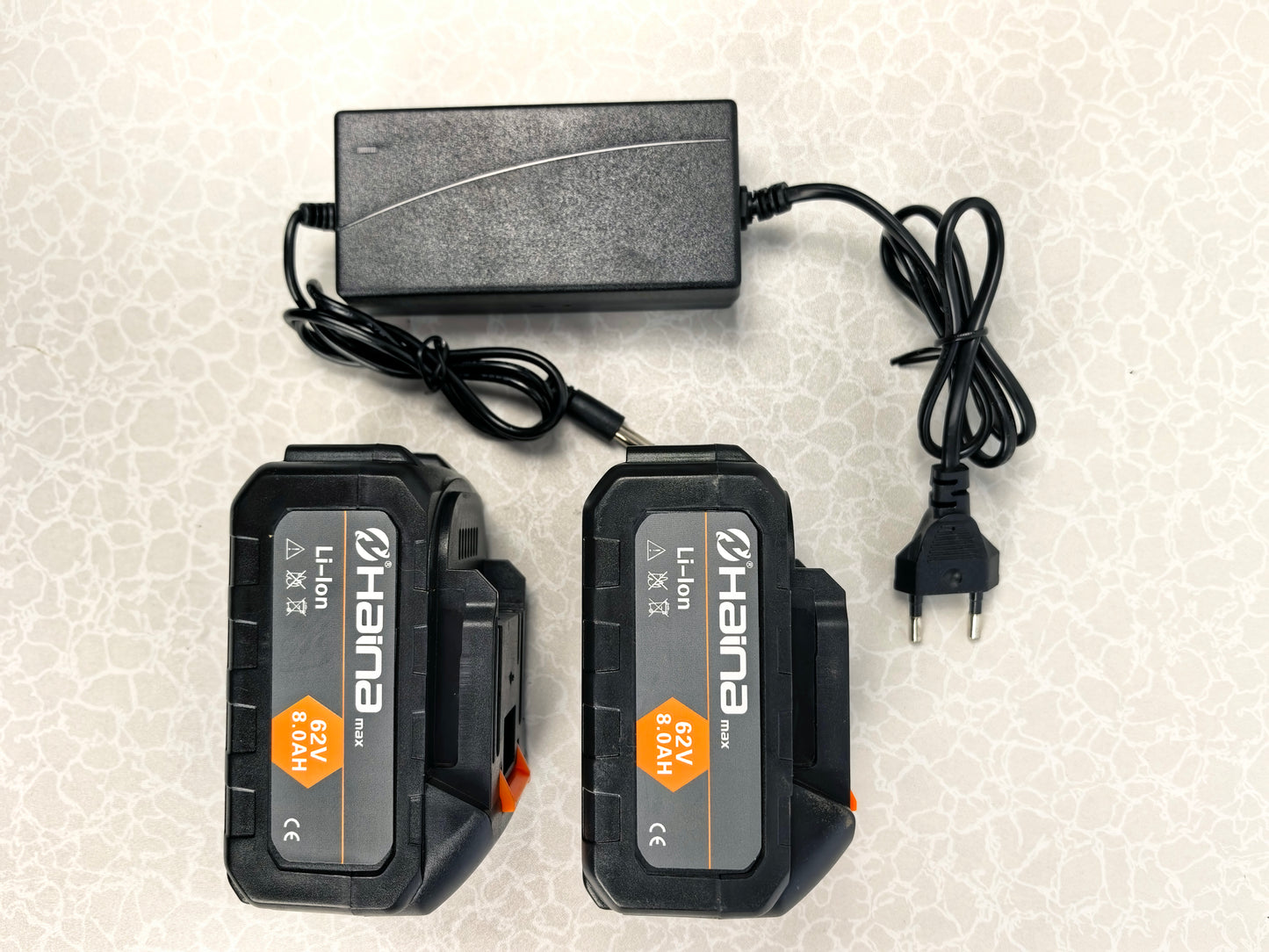 Fierastrau cu lant cu acumulator Haina – 2 baterii incluse